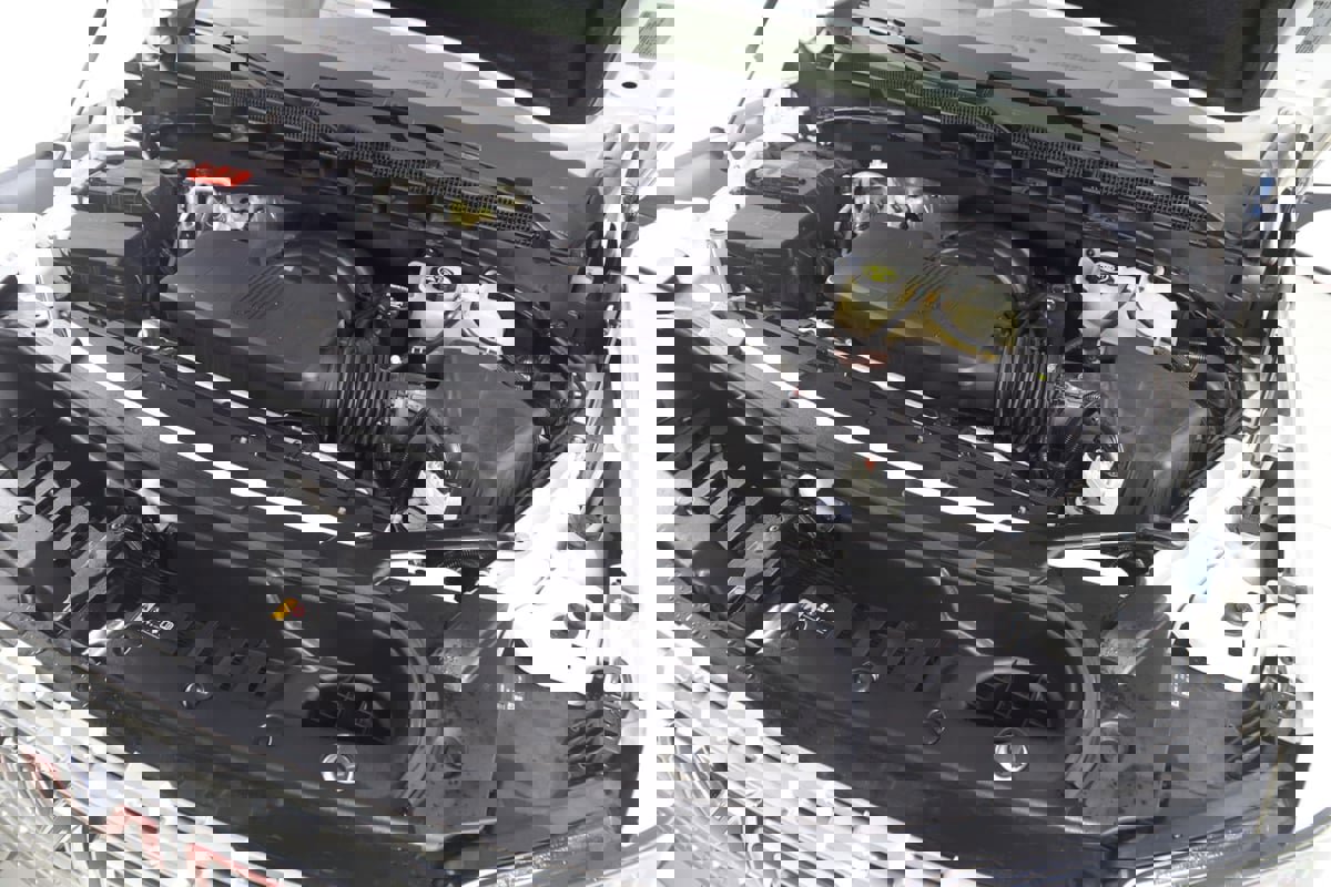 Used 2022 GMC Yukon Denali w/ Denali Premium Package image 21