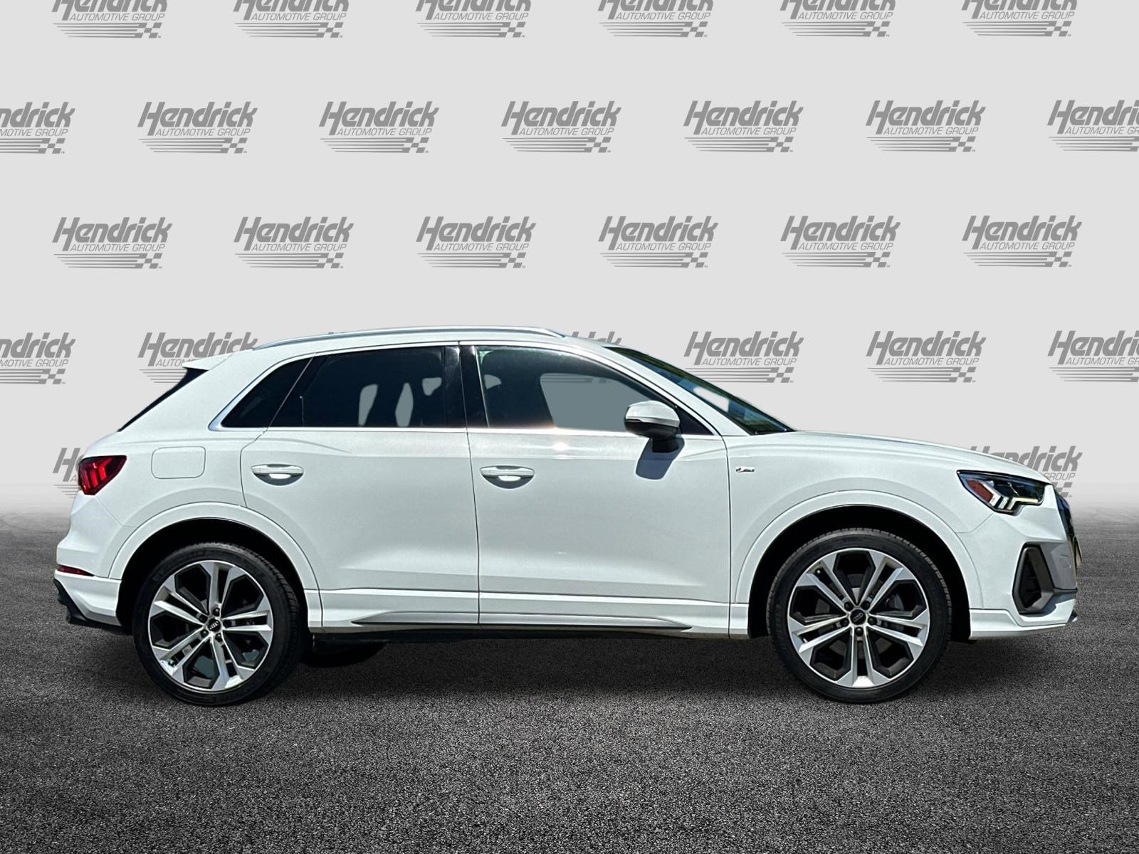 Used 2019 Audi Q3 2.0T Premium Plus image 3