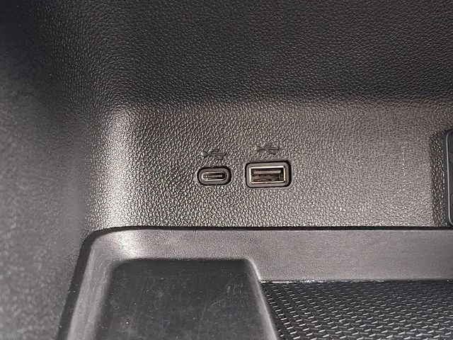Used 2026 Chevrolet Traverse LT AWD/4WD image 26