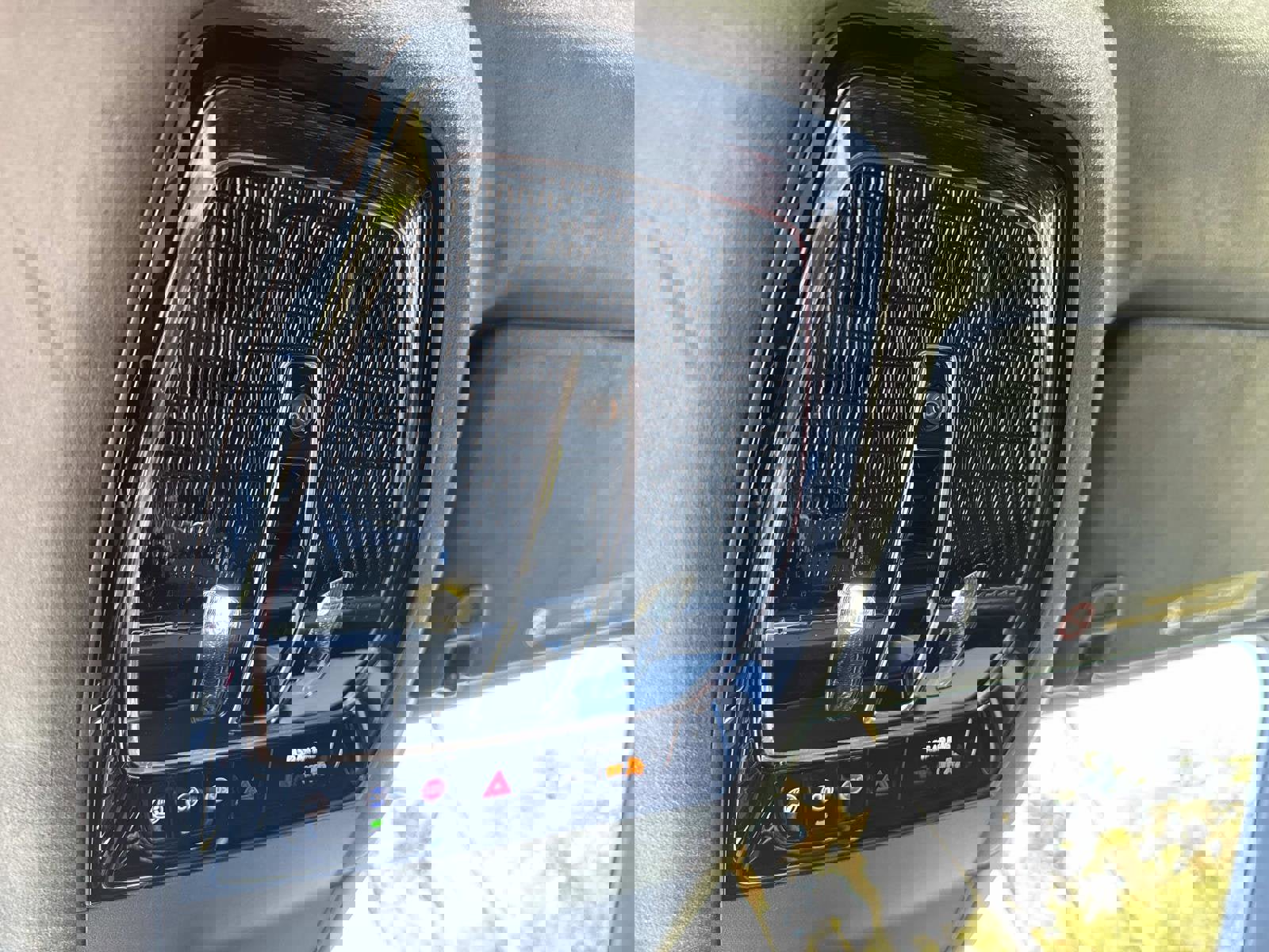 Used 2025 Cadillac Escalade IQ Sport 2 image 34