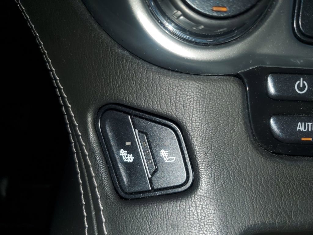 Used 2017 Chevrolet Tahoe LT image 23