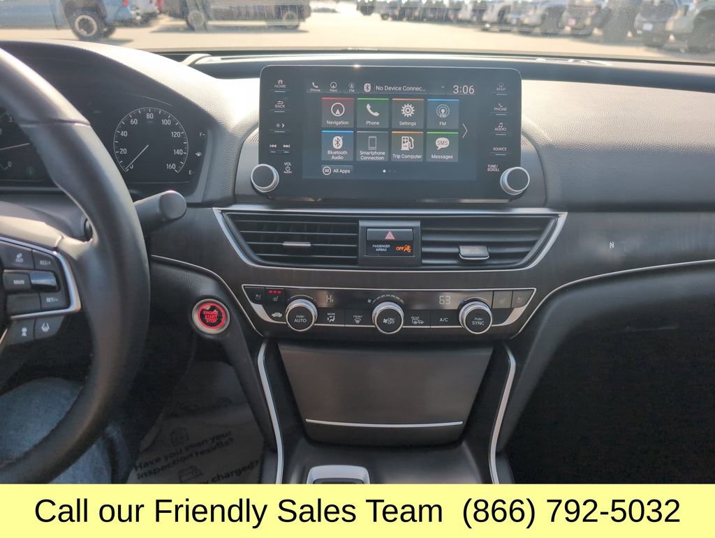 Used 2018 Honda Accord Touring image 19