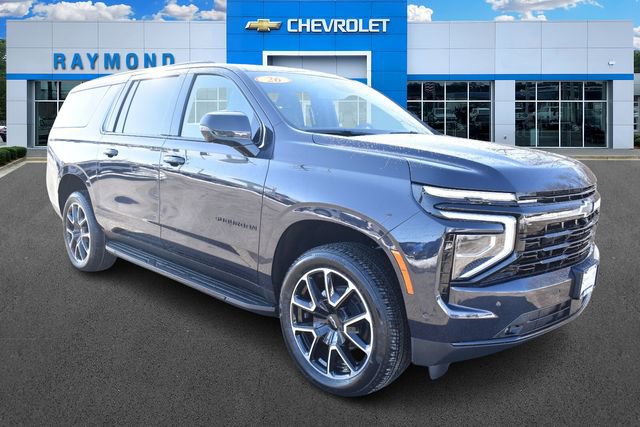 New 2026 Chevrolet Suburban RST w/ Comfort Package image 11