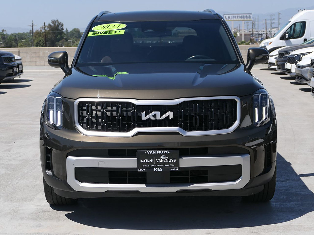 Used 2023 Kia Telluride EX w/ EX Captain's Chair Package AWD/4WD image 7