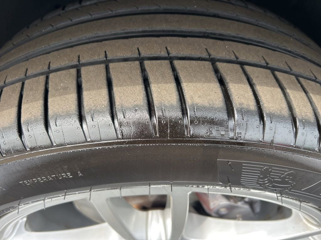 Used 2019 Porsche Cayenne image 26