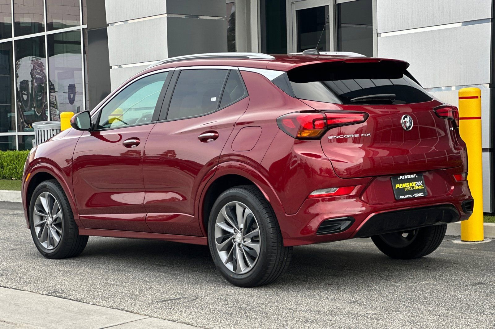 Certified 2023 Buick Encore GX Select w/ Sport Touring Package image 6