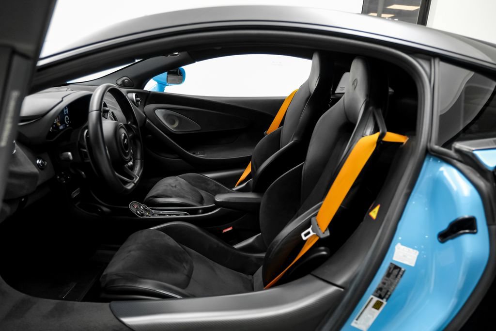 Used 2019 McLaren 600LT RWD image 9