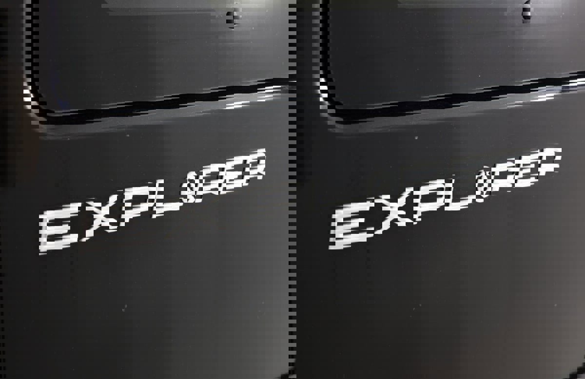 Used 2016 GMC Savana 2500 image 18