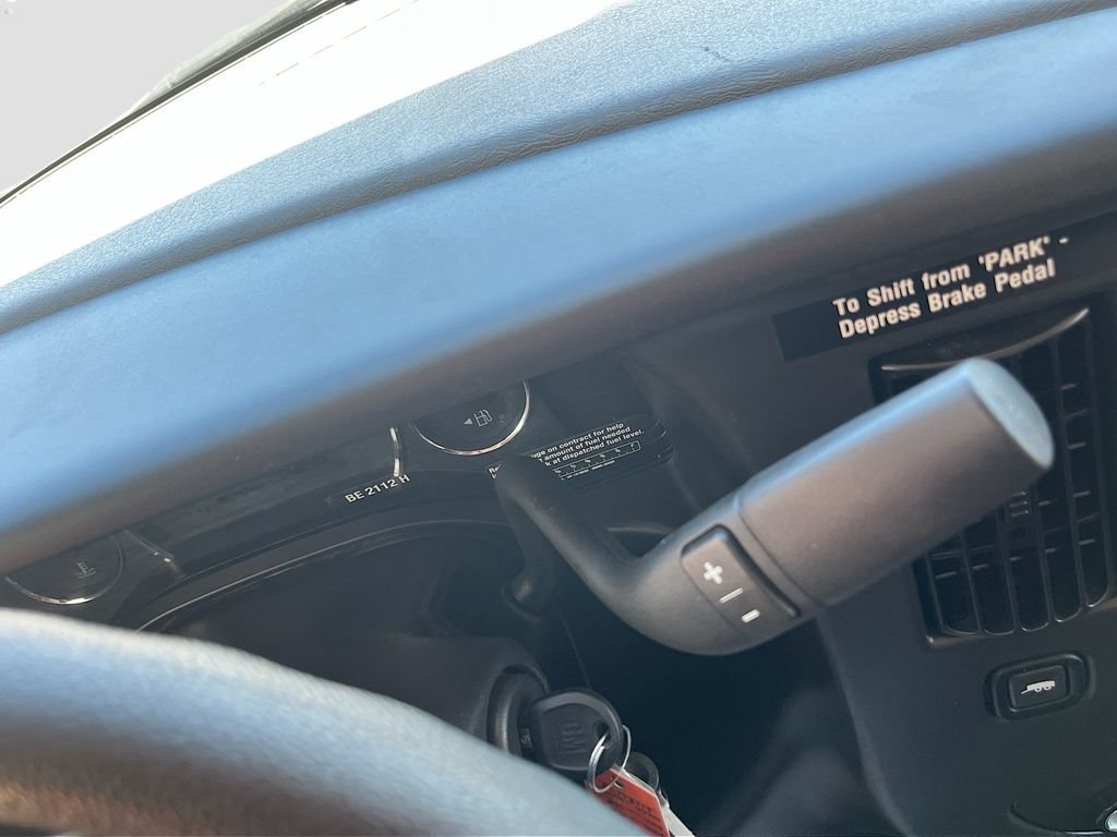 Used 2025 GMC Savana 2500 w/ Driver Convenience Package RWD image 16