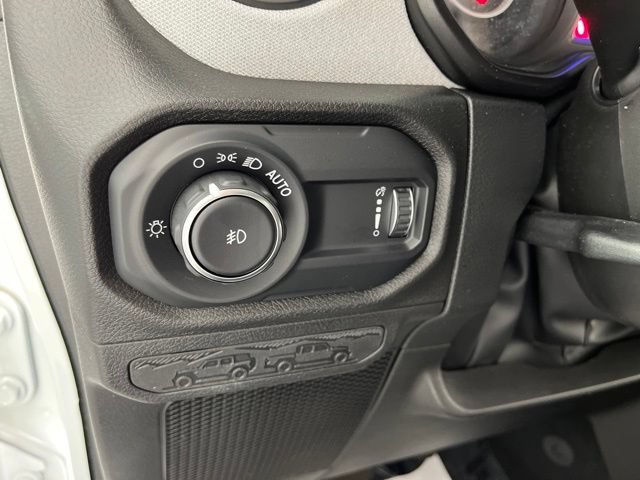 Used 2024 Jeep Wrangler Unlimited Sport AWD/4WD image 32