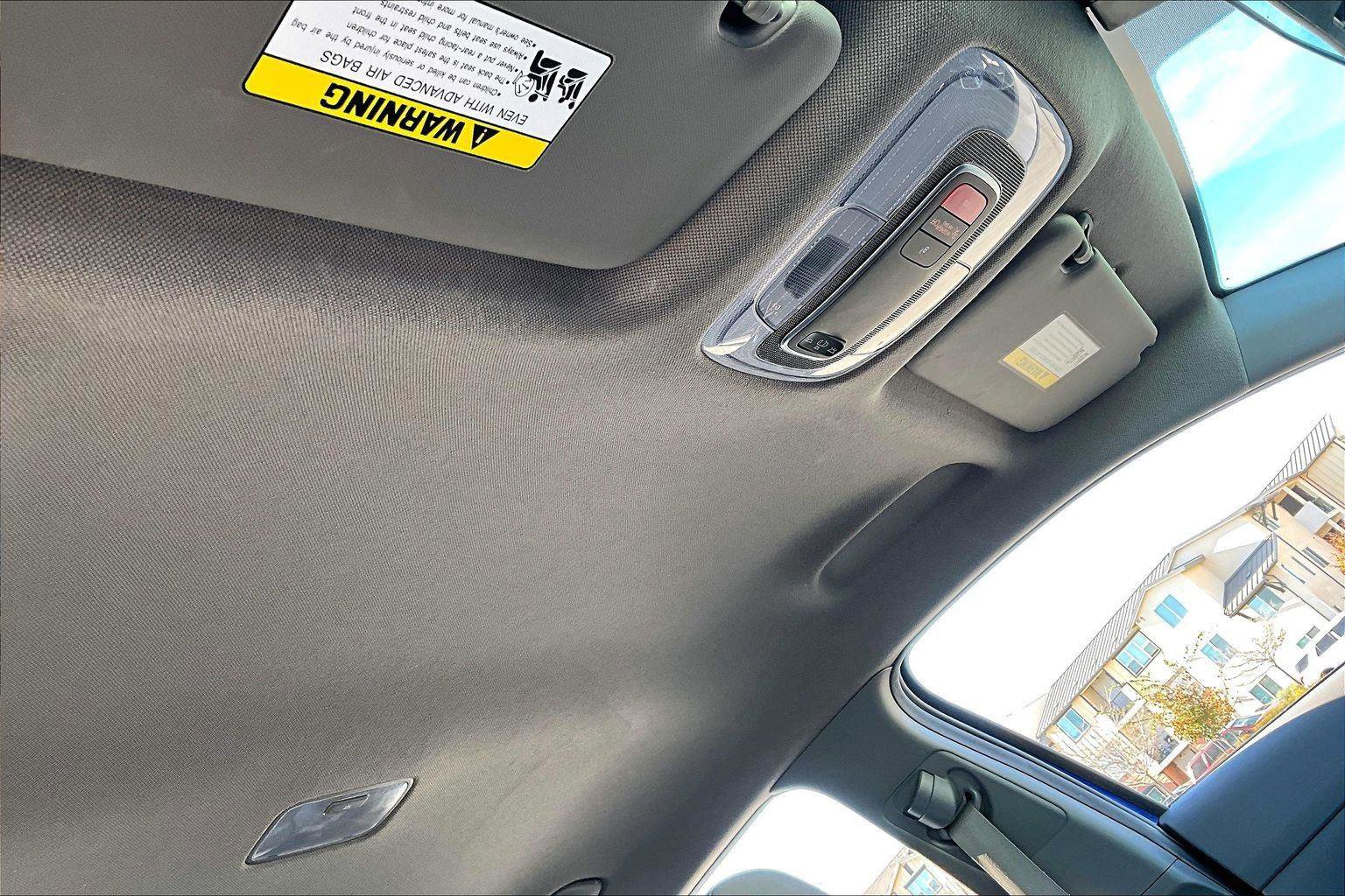 Used 2023 Hyundai Elantra Blue image 21