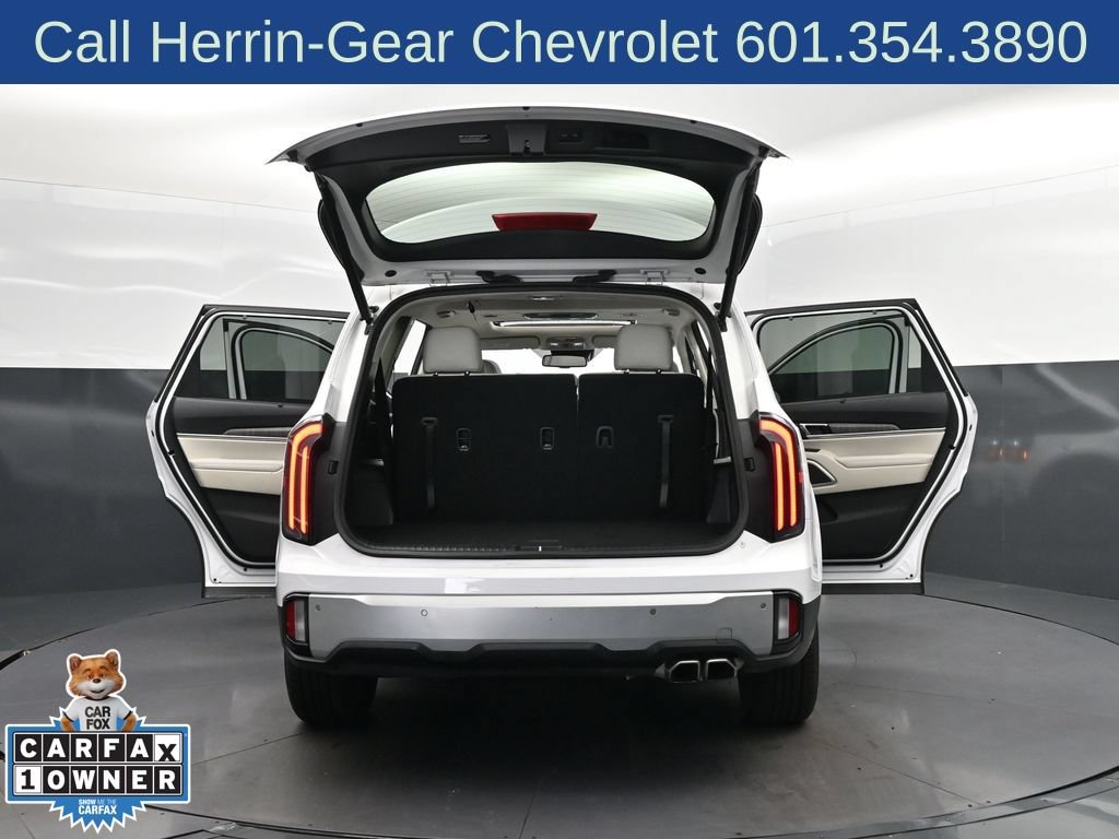 Used 2024 Kia Telluride EX w/ EX Captain's Chair Package FWD image 51