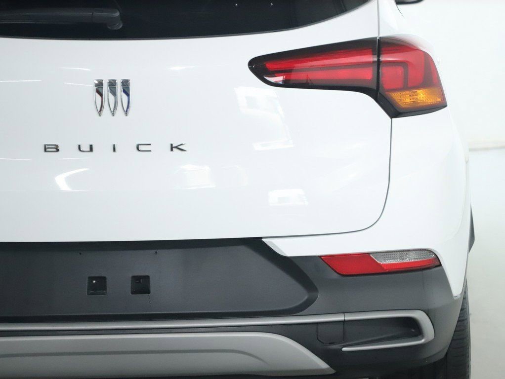 Used 2025 Buick Encore GX Preferred image 44