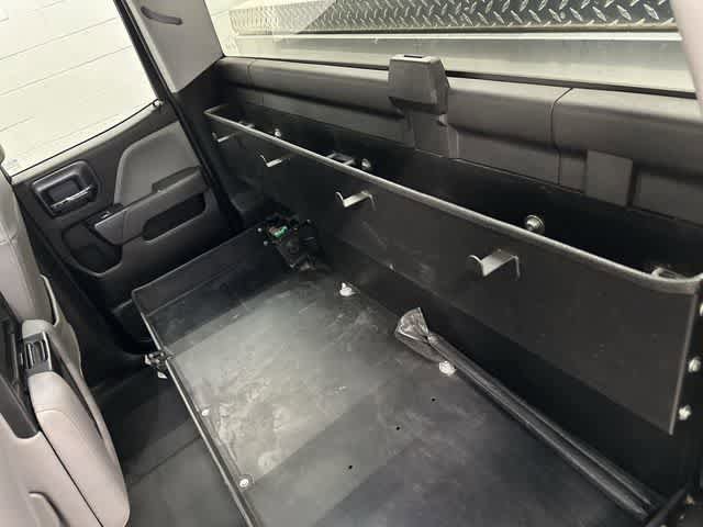 Used 2018 Chevrolet Silverado 2500 W/T AWD/4WD image 14