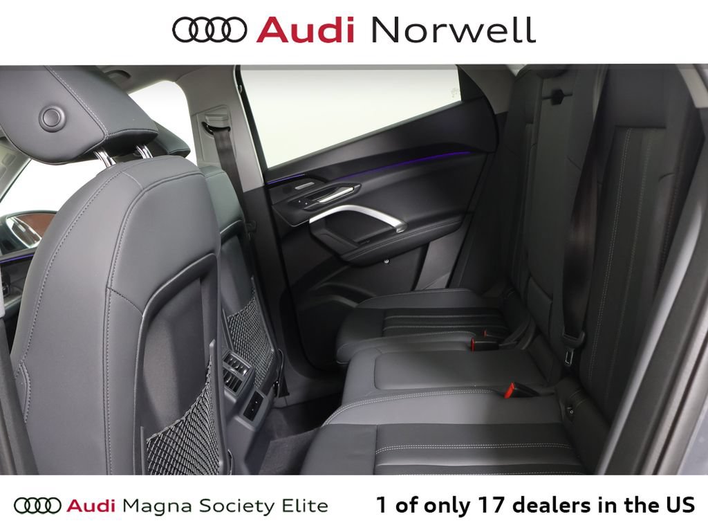 Used 2025 Audi Q5 Premium Plus w/ Premium Plus AWD/4WD image 23