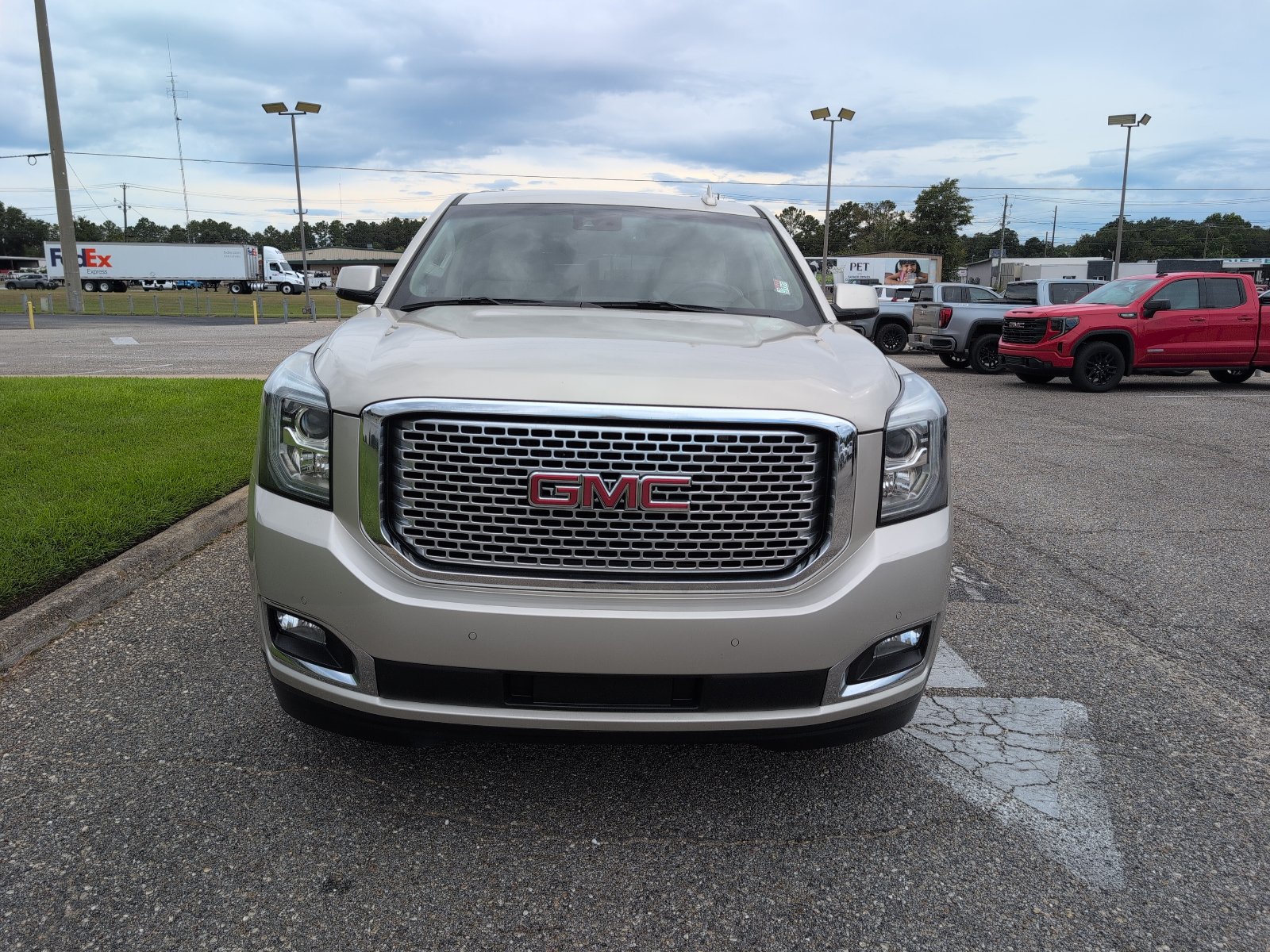 Used 2016 GMC Yukon Denali w/ Open Road Package