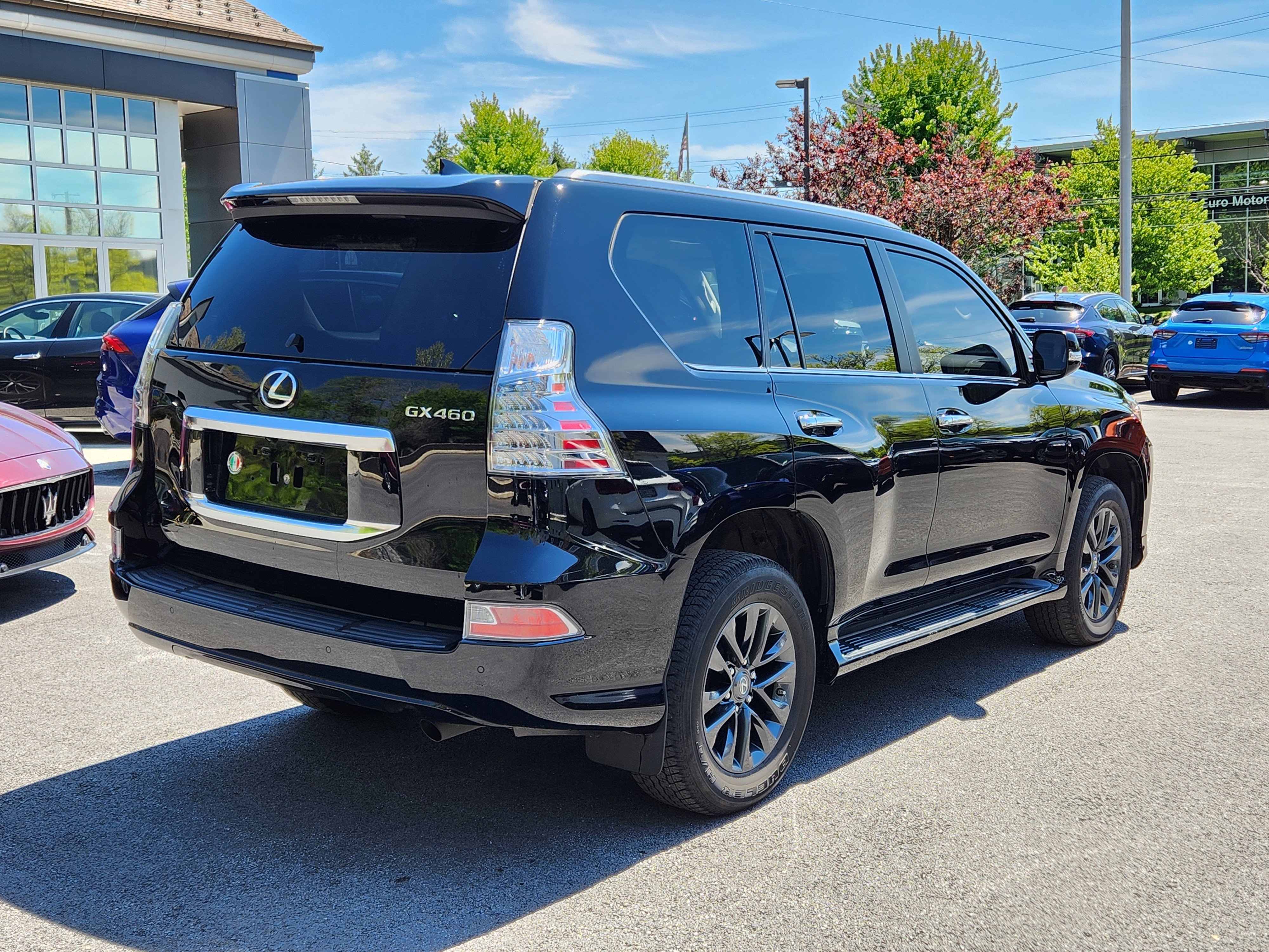 Used 2023 Lexus GX 460 Premium w/ Premium Package AWD/4WD image 4