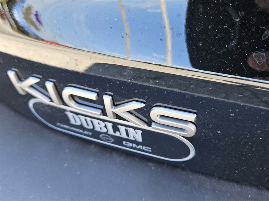 New 2026 Nissan Kicks SV image 9