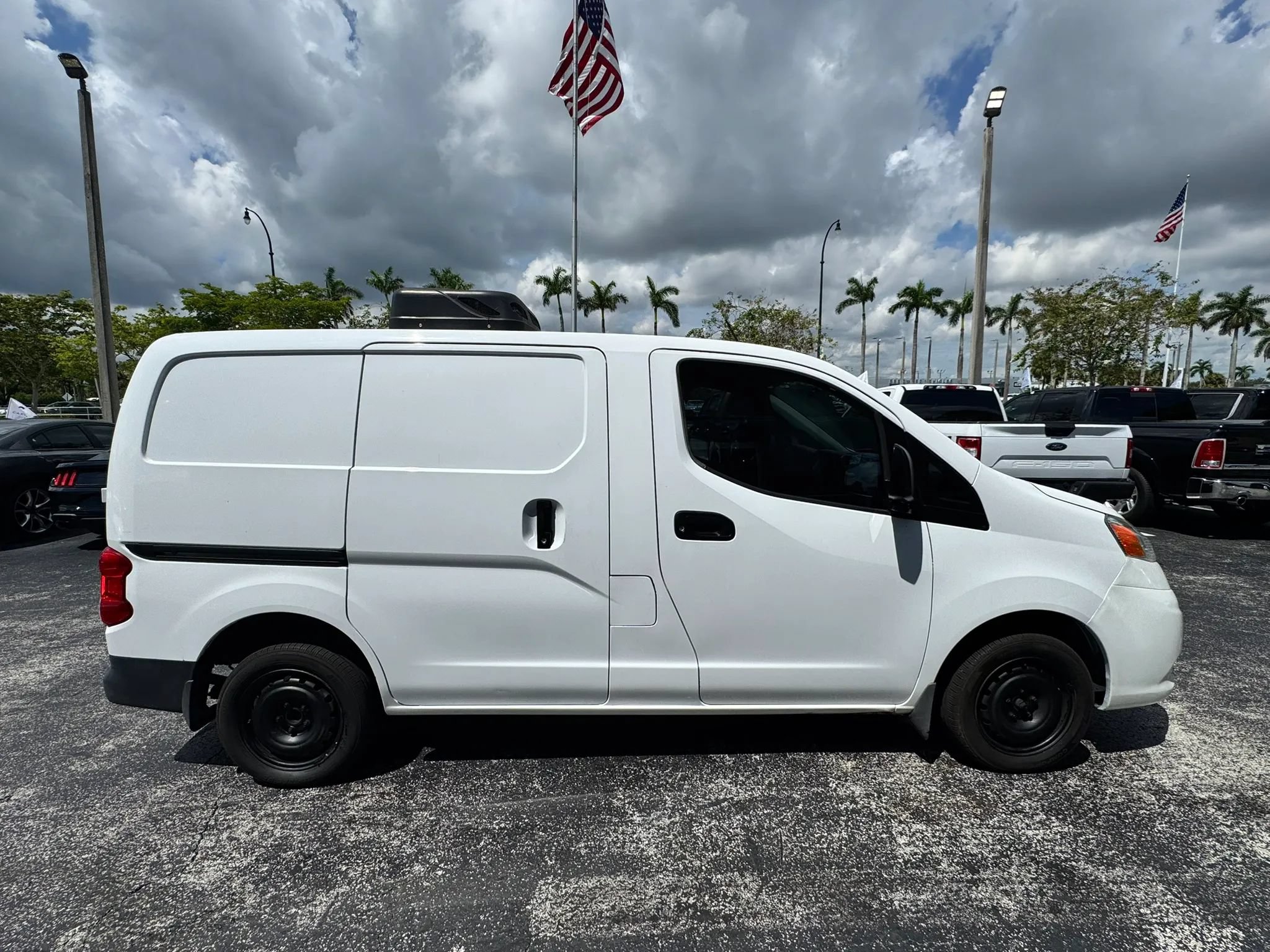 Used 2019 Nissan NV200 S w/ Cruise Control Package FWD image 11