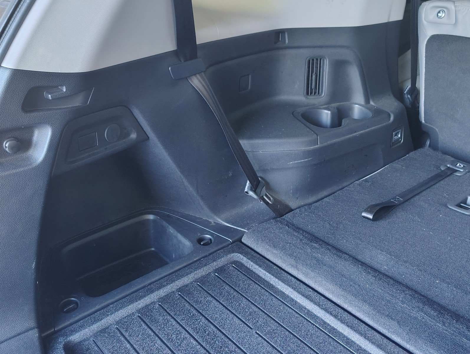 Used 2023 Honda Pilot LX image 35