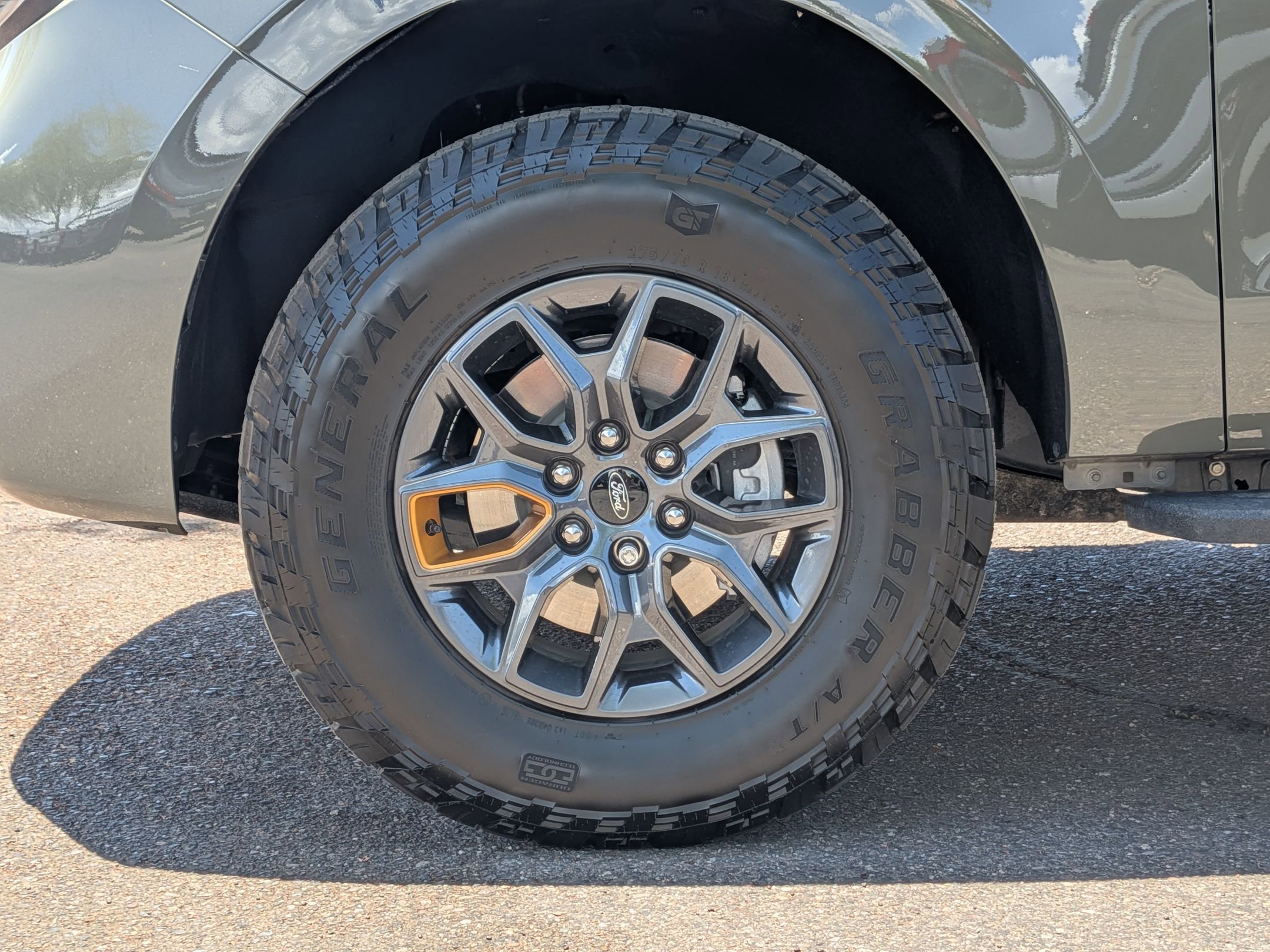 Used 2025 Ford Expedition Tremor AWD/4WD image 10