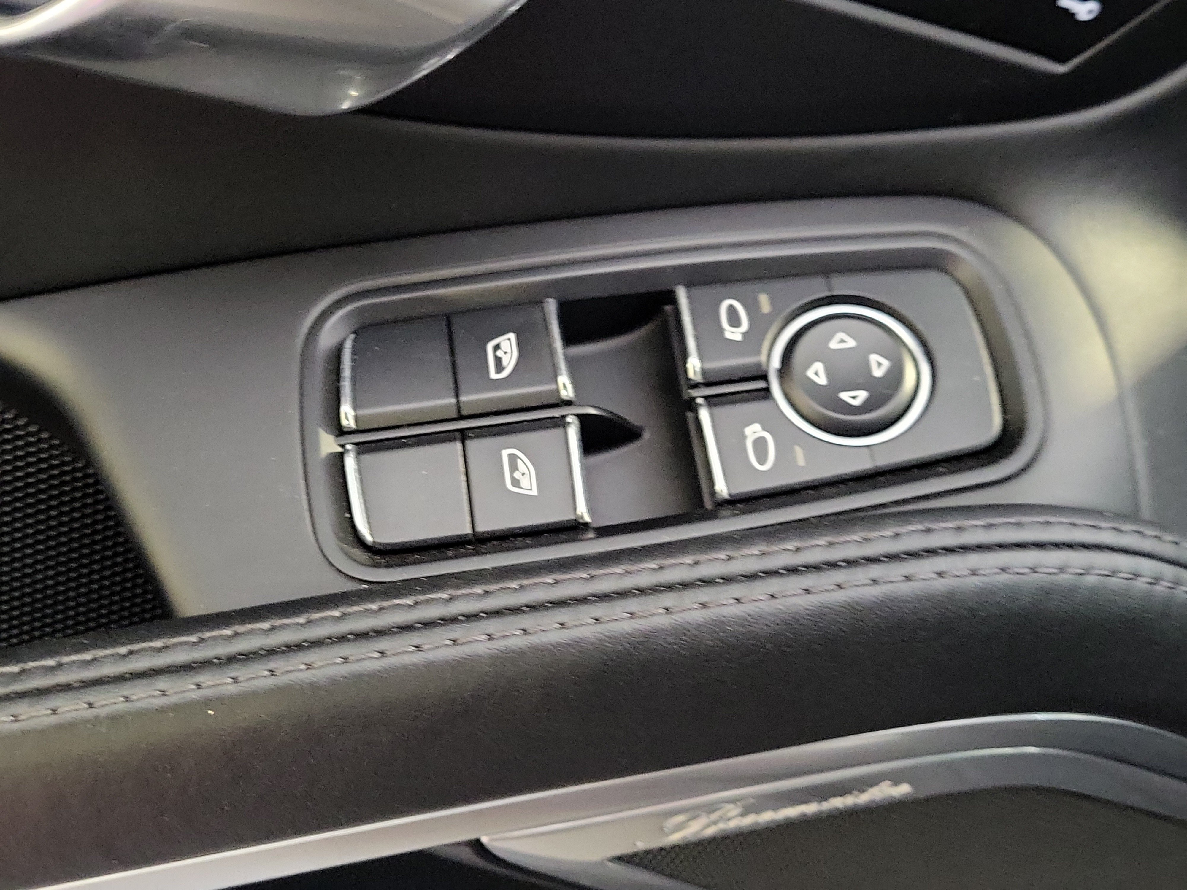 Certified 2019 Porsche 911 Turbo S AWD/4WD image 19
