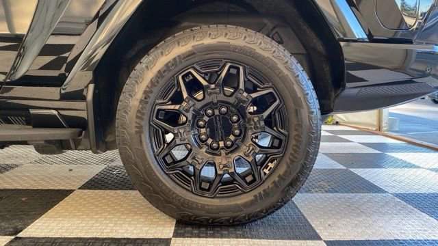 Used 2025 GMC Hummer EV 2X image 11