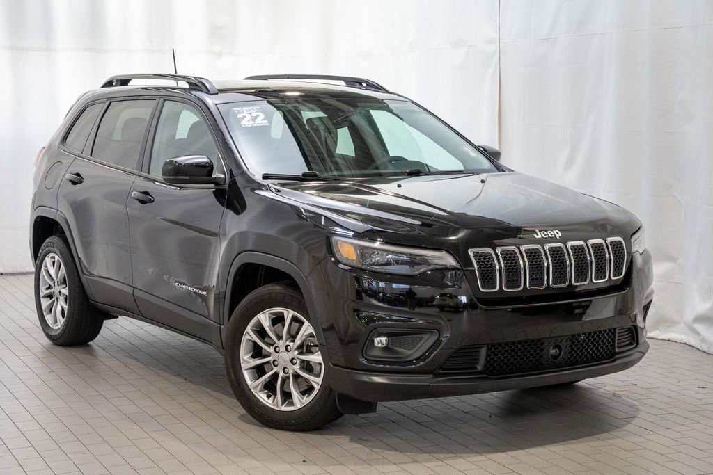 Used 2022 Jeep Cherokee Latitude Lux