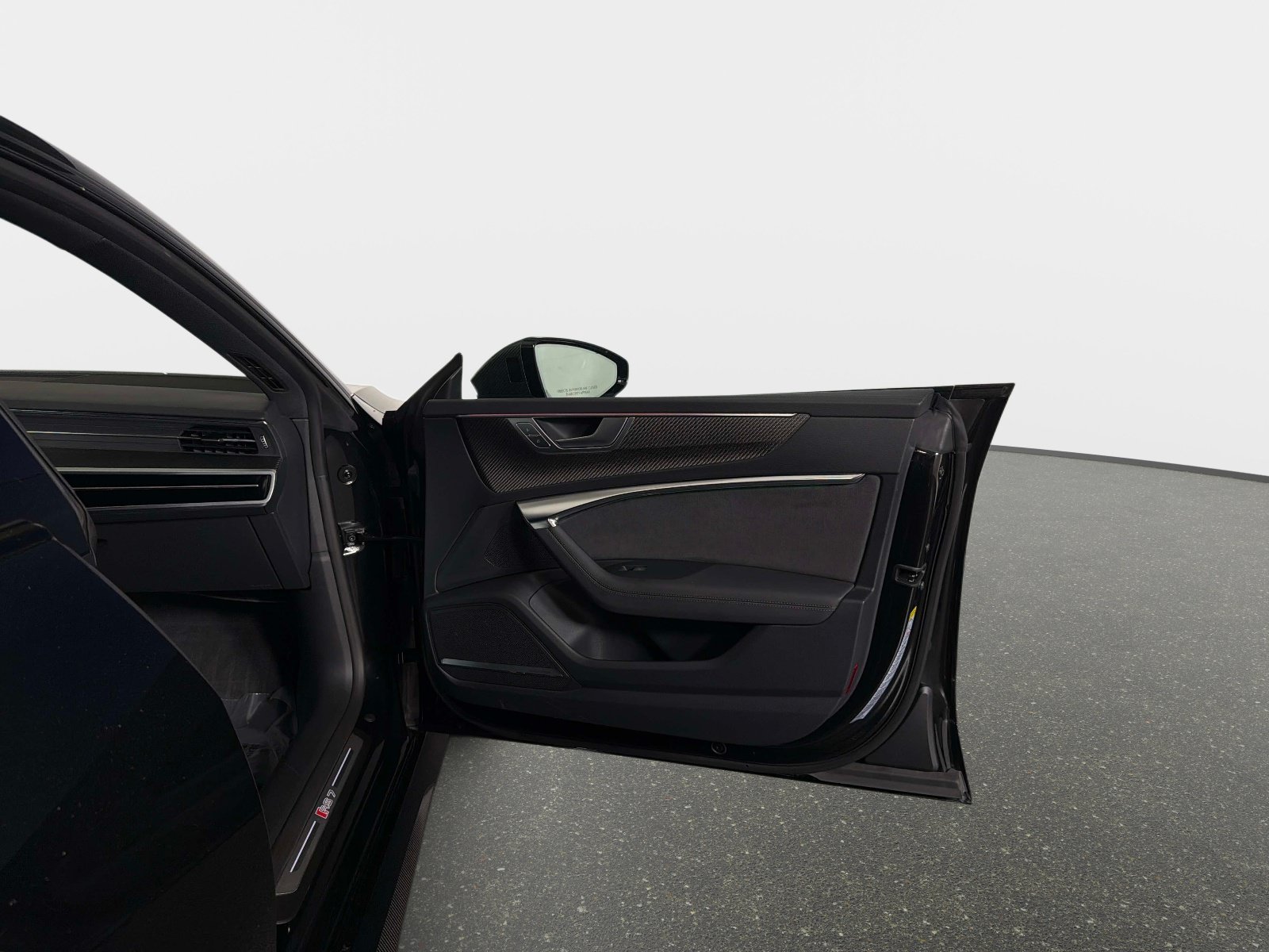 Used 2025 Audi RS 7 Performance AWD/4WD image 24