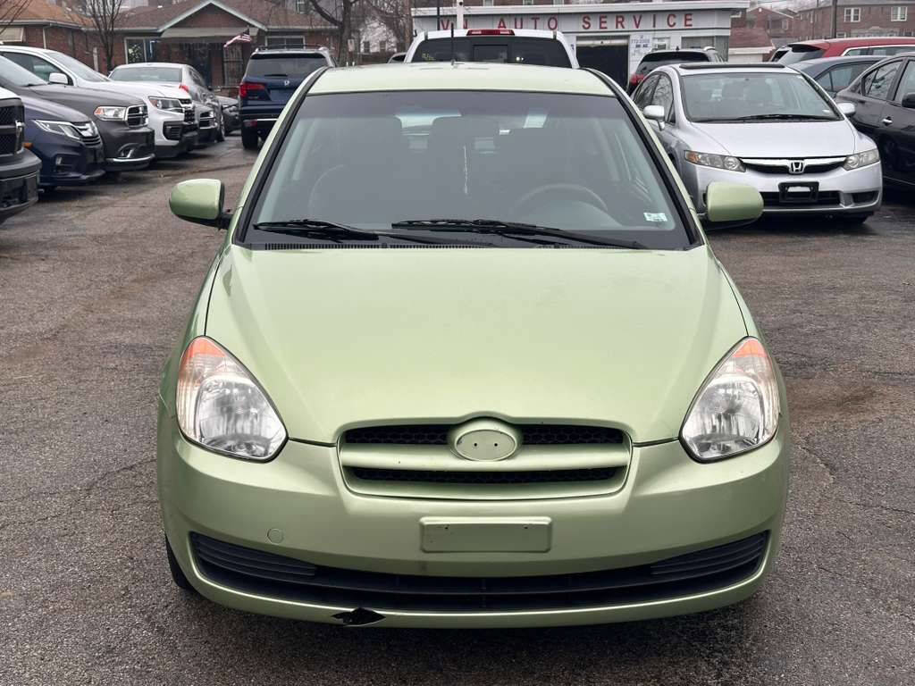 Used 2010 Hyundai Accent GS w/ Premium Pkg 3 image 2