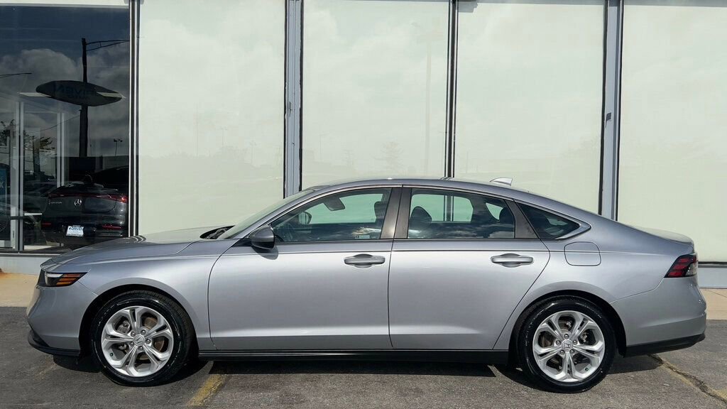 Used 2023 Honda Accord LX image 33