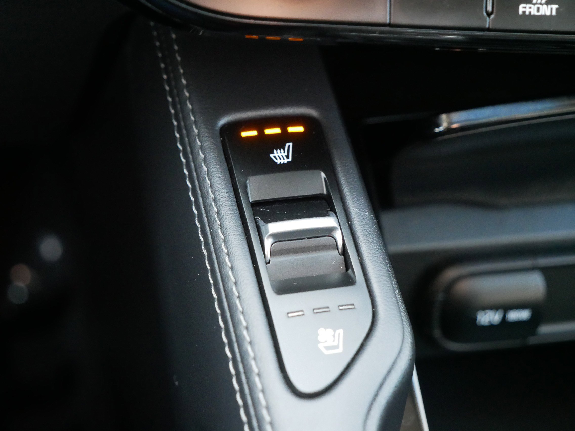 Certified 2023 Kia Telluride EX image 28