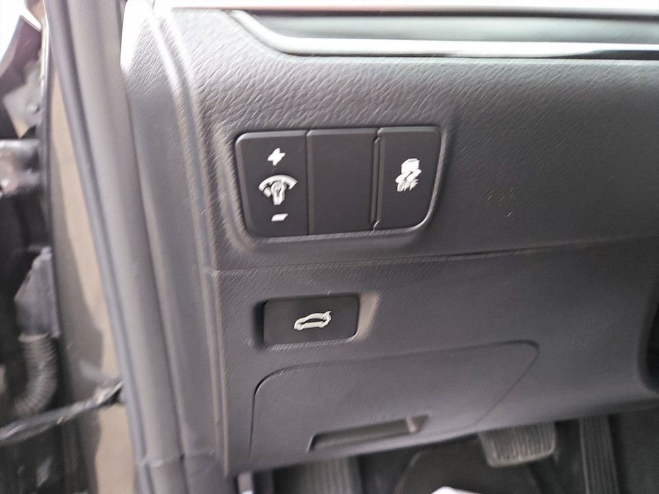 Used 2025 Kia K5 LXS image 21