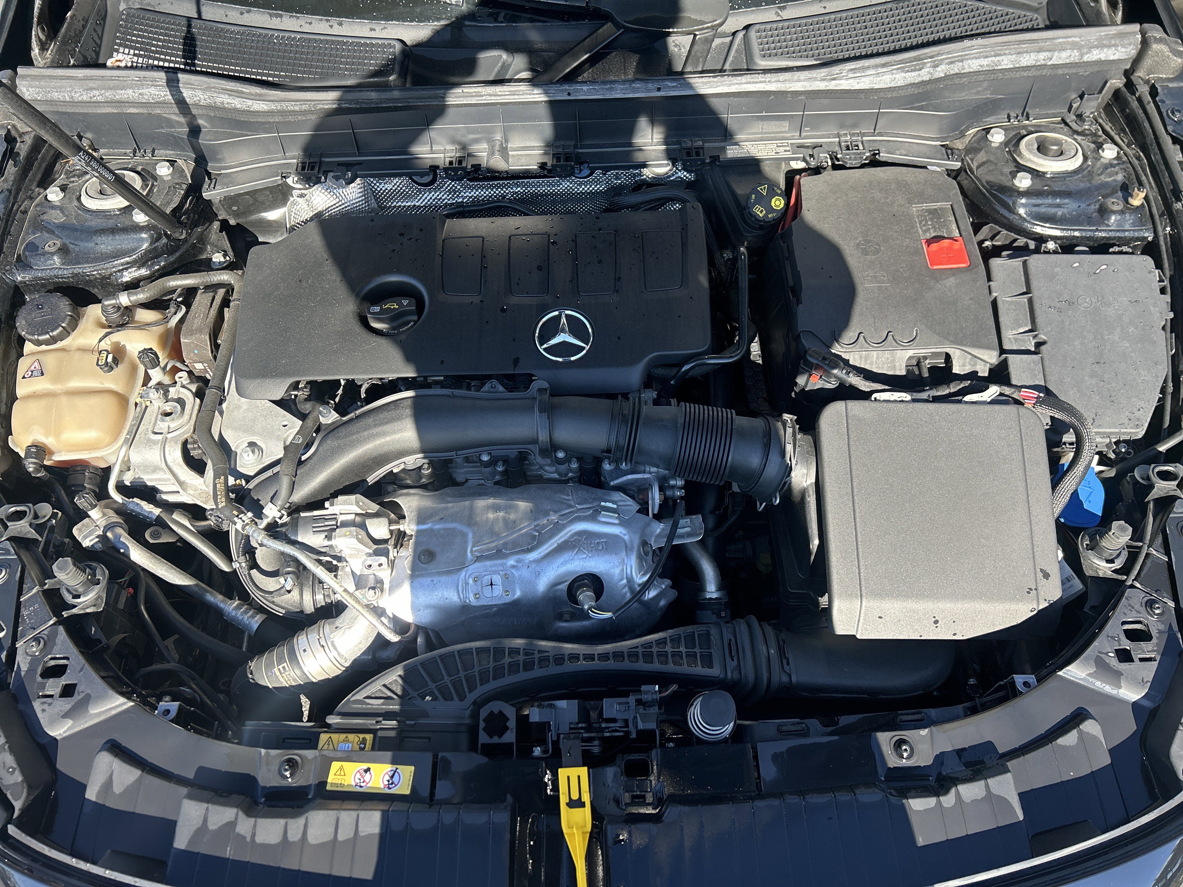 Used 2022 Mercedes-Benz GLB 250 w/ Premium Package Lite image 36