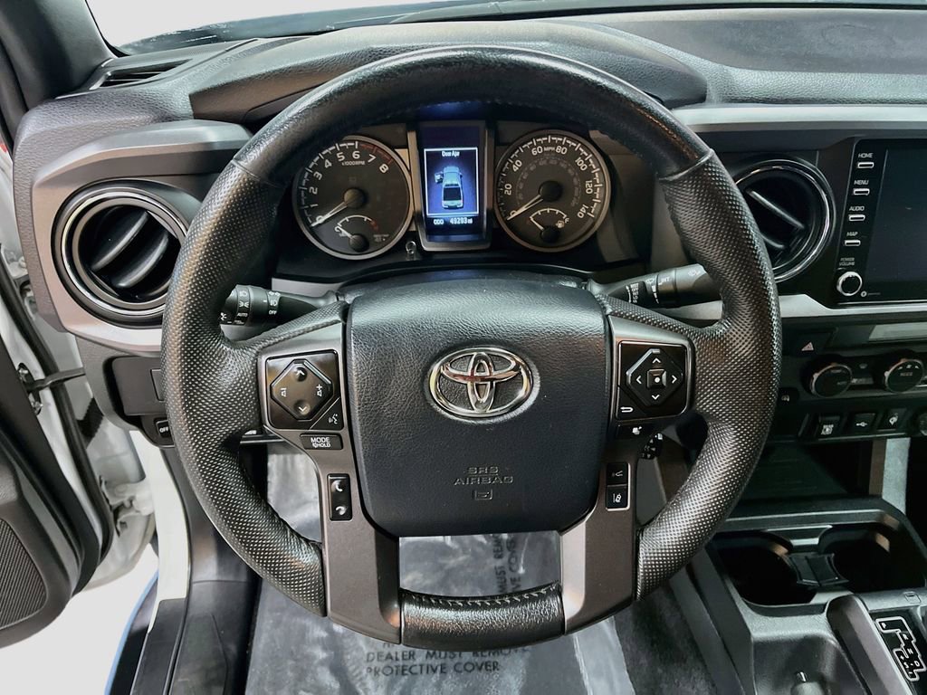 Used 2023 Toyota Tacoma TRD Off-Road AWD/4WD image 11