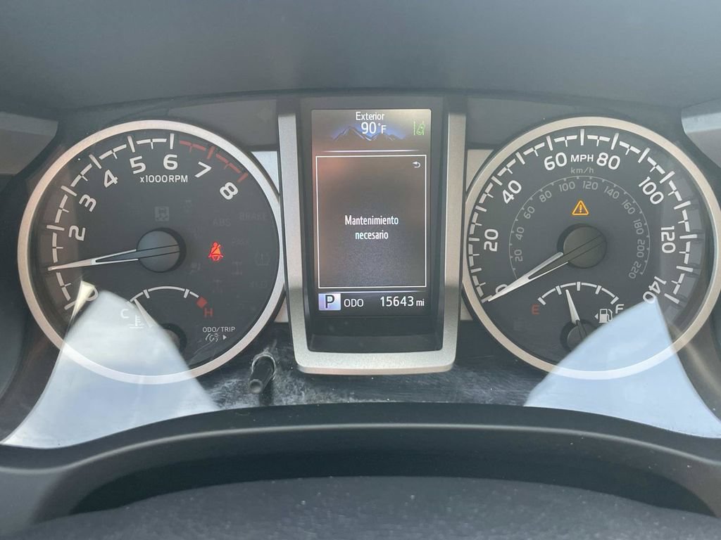 Used 2021 Toyota Tacoma SR5 RWD image 26