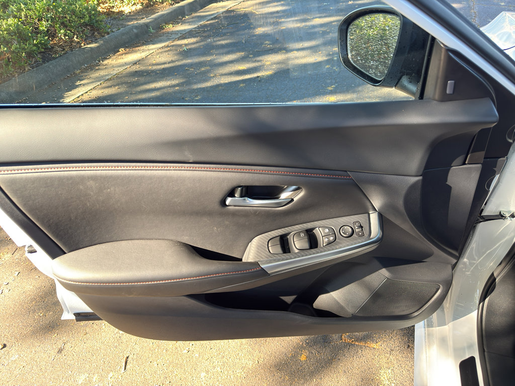 New 2025 Nissan Sentra SR image 17