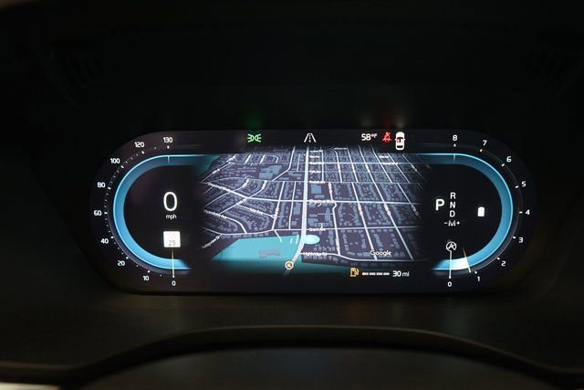 Used 2023 Volvo XC60 B5 Core image 36