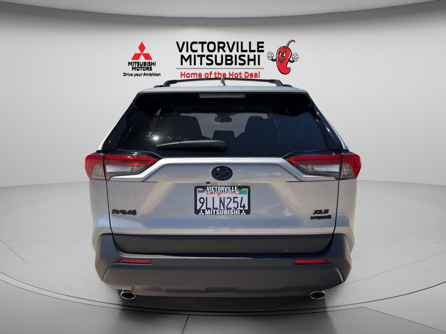 Used 2024 Toyota RAV4 XLE w/ Convenience Package AWD/4WD image 6