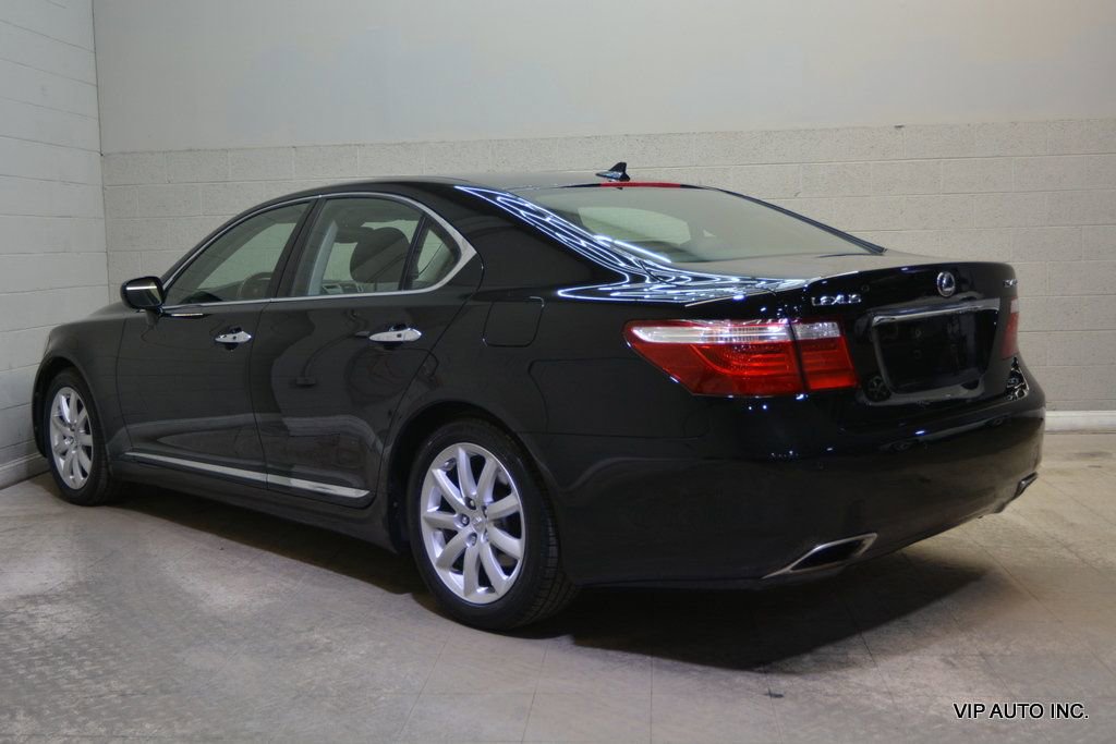 Used 2007 Lexus LS 460 image 3