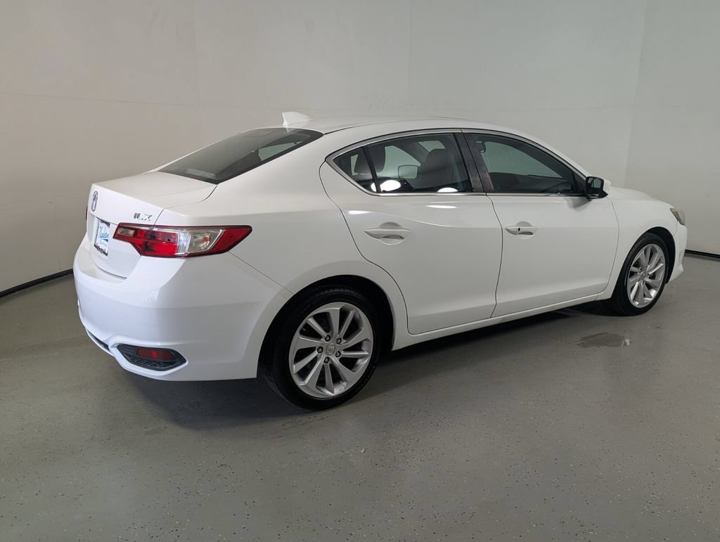 Used 2016 Acura ILX FWD image 6