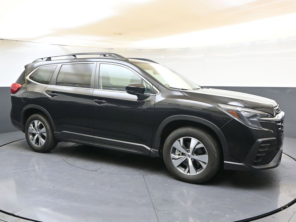 Certified 2024 Subaru Ascent Premium w/ Convenience Package image 7