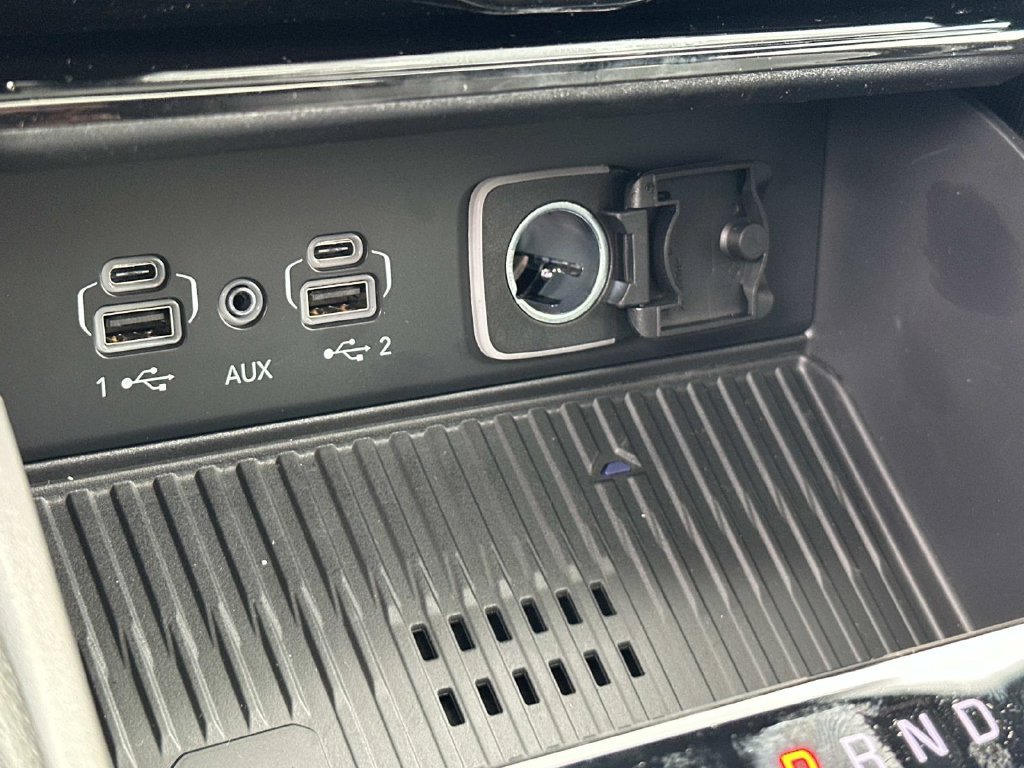 New 2027 Jeep Grand Cherokee Altitude AWD/4WD image 26