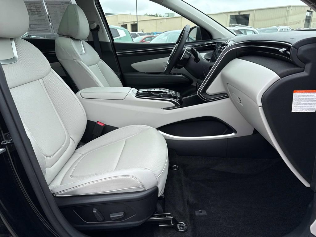 Used 2024 Hyundai Tucson Limited AWD/4WD image 19