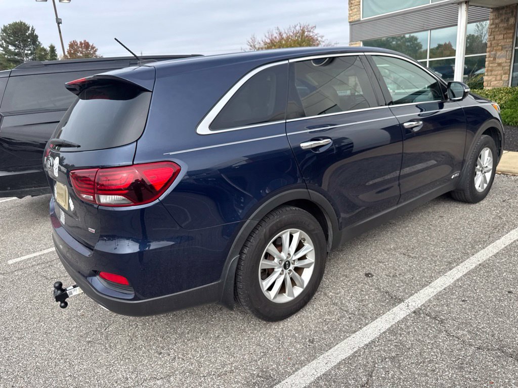 Used 2019 Kia Sorento AWD image 3