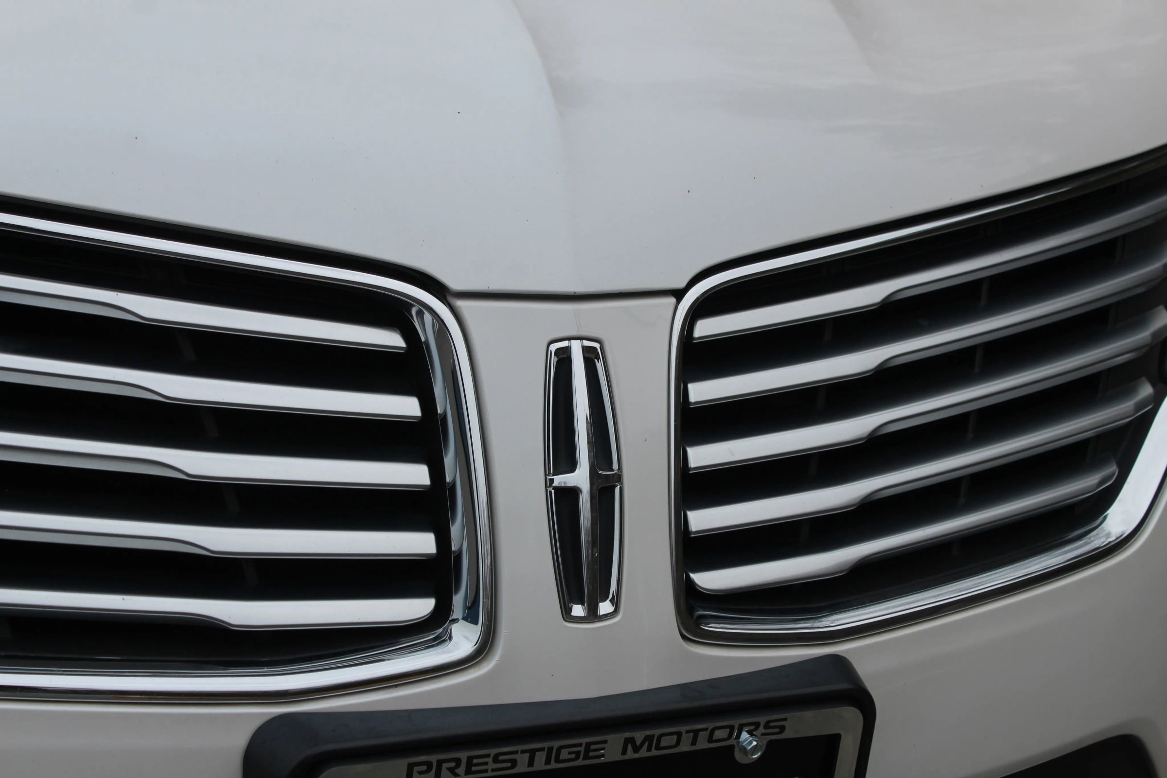 Used 2015 Lincoln MKC Sport Utility 4D w/ Equipment Group 102A Reserve image 40