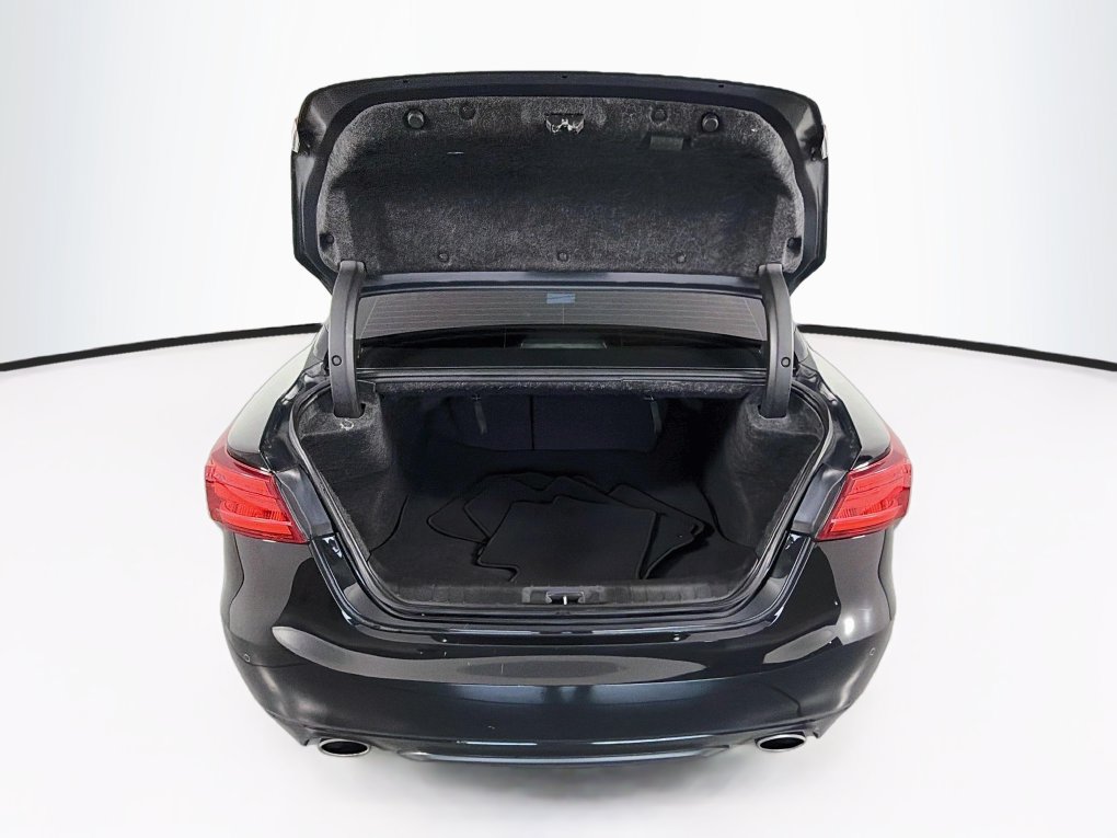 Used 2018 Nissan Maxima Platinum FWD image 25