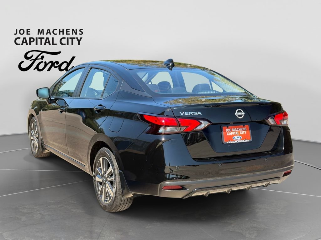 Used 2025 Nissan Versa SV w/ Trunk Package FWD image 7