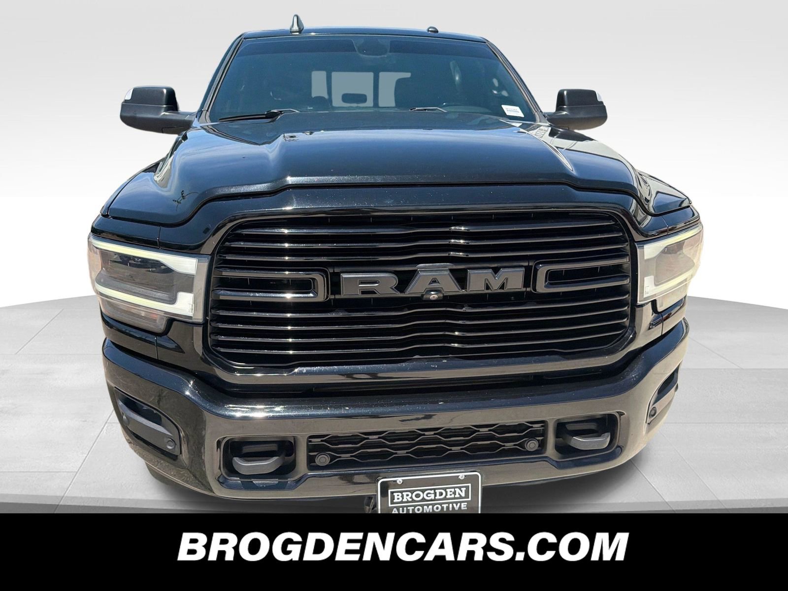 Used 2020 RAM 2500 Laramie w/ Night Edition AWD/4WD image 8