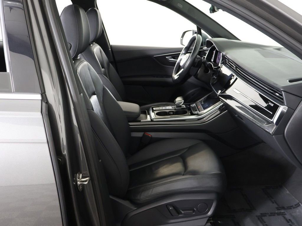 Used 2020 Audi Q7 3.0T Premium Plus w/ Premium Plus Package image 35